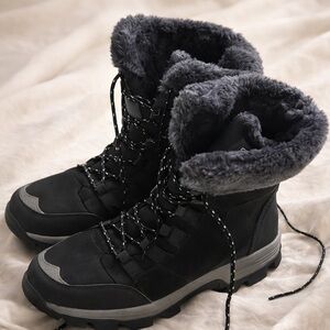 Women's Black Fur-Lined Boots